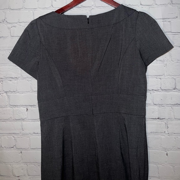 Adrienne Vittadini Dark Gray short sleeve dress size 6P - Picture 10 of 11